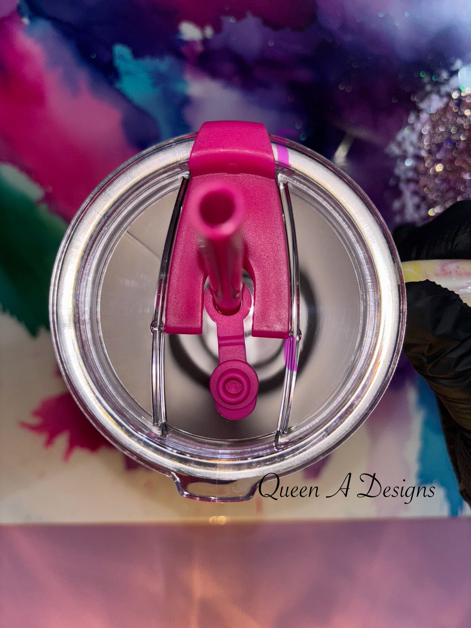 "Graffiti Drip Queen" – 40 oz Tumbler