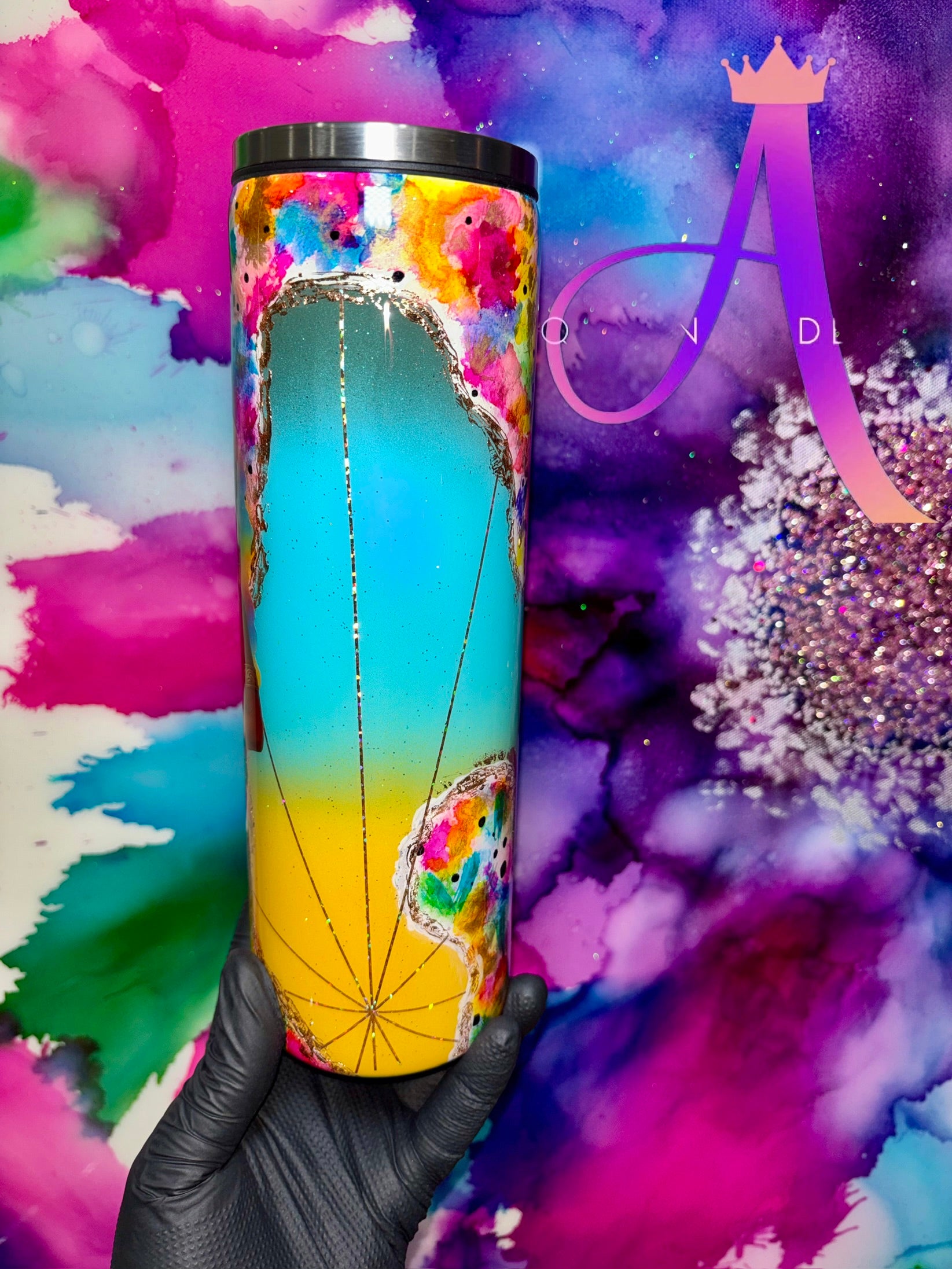 🖤 “Spotted in Style” 🐾30 Oz. Tumbler