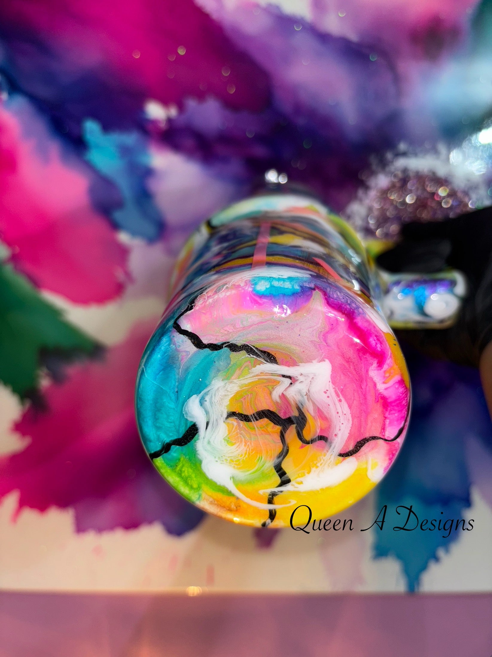 "Graffiti Drip Queen" – 40 oz Tumbler