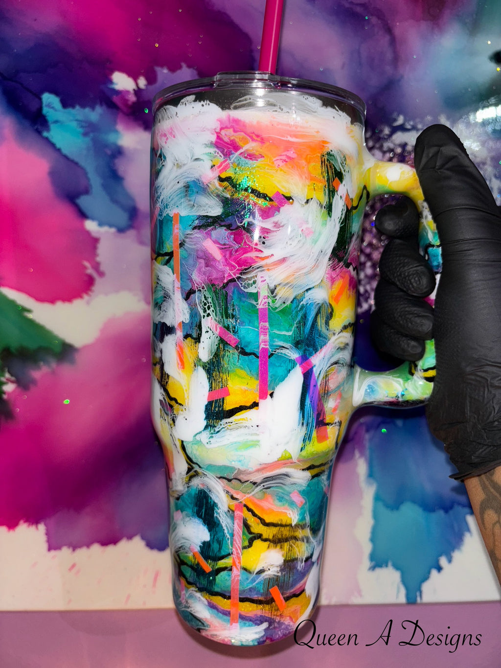 "Graffiti Drip Queen" – 40 oz Tumbler